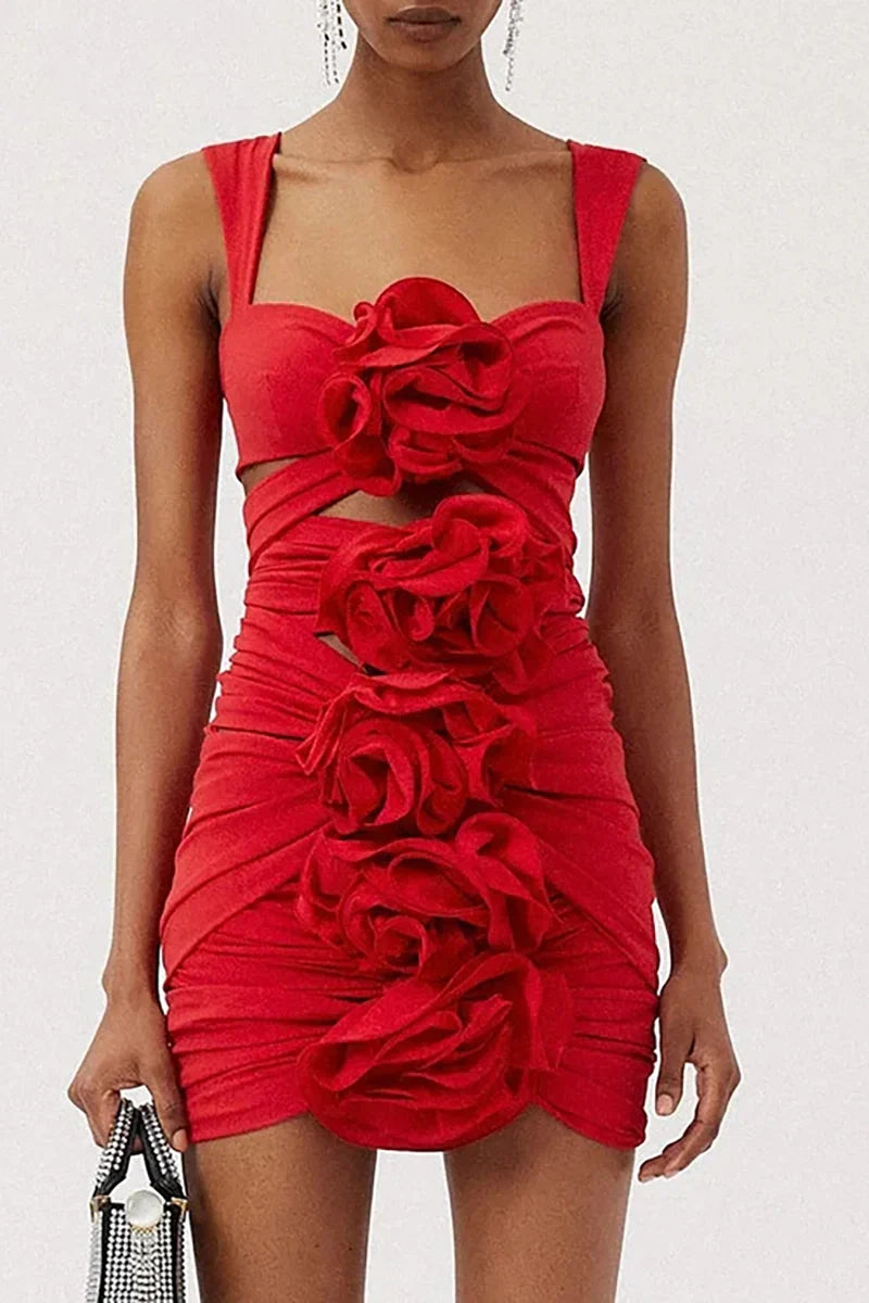 Red Cutout Floral Appliqu¨¦ Strappy Swimsuit