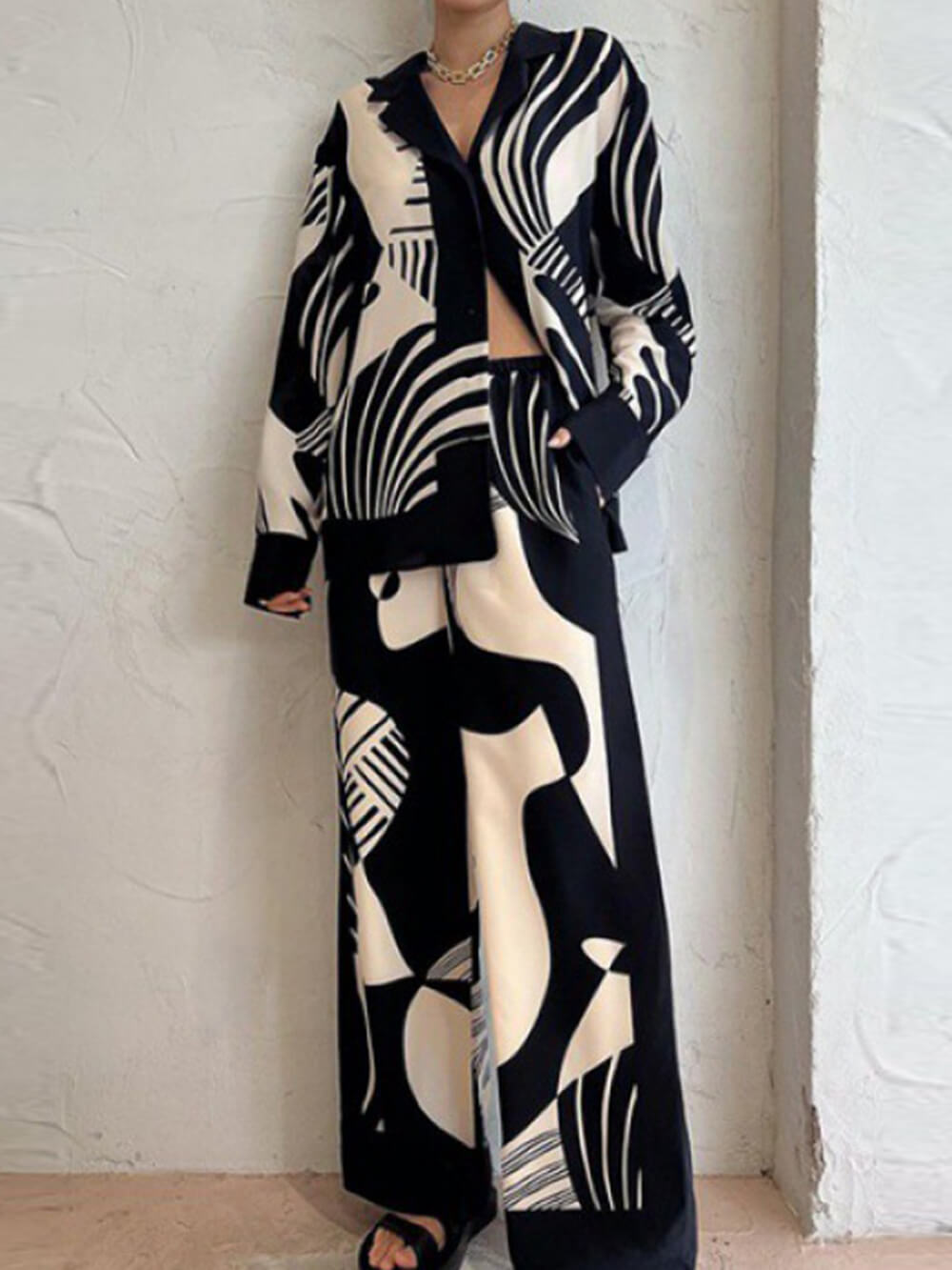 Trendy Graffiti Print Loose Wide Leg Pants Set